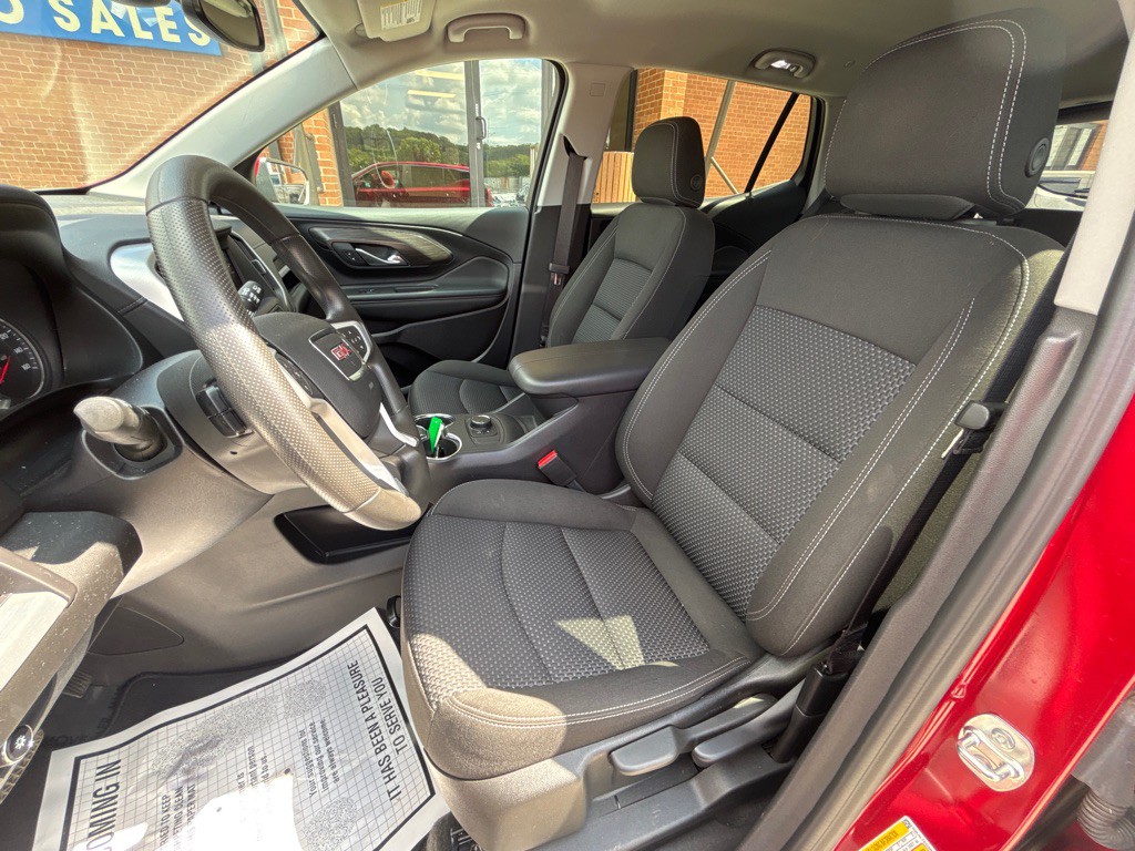 2024 GMC Terrain Image 17