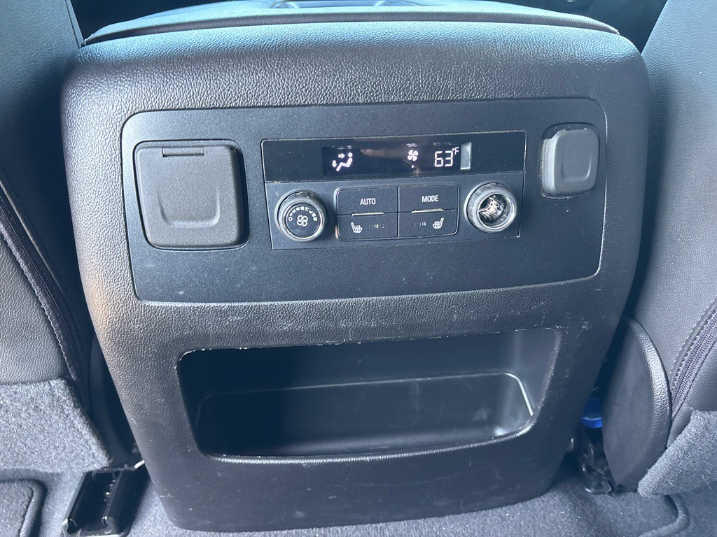 2019 Chevrolet Tahoe Image 21