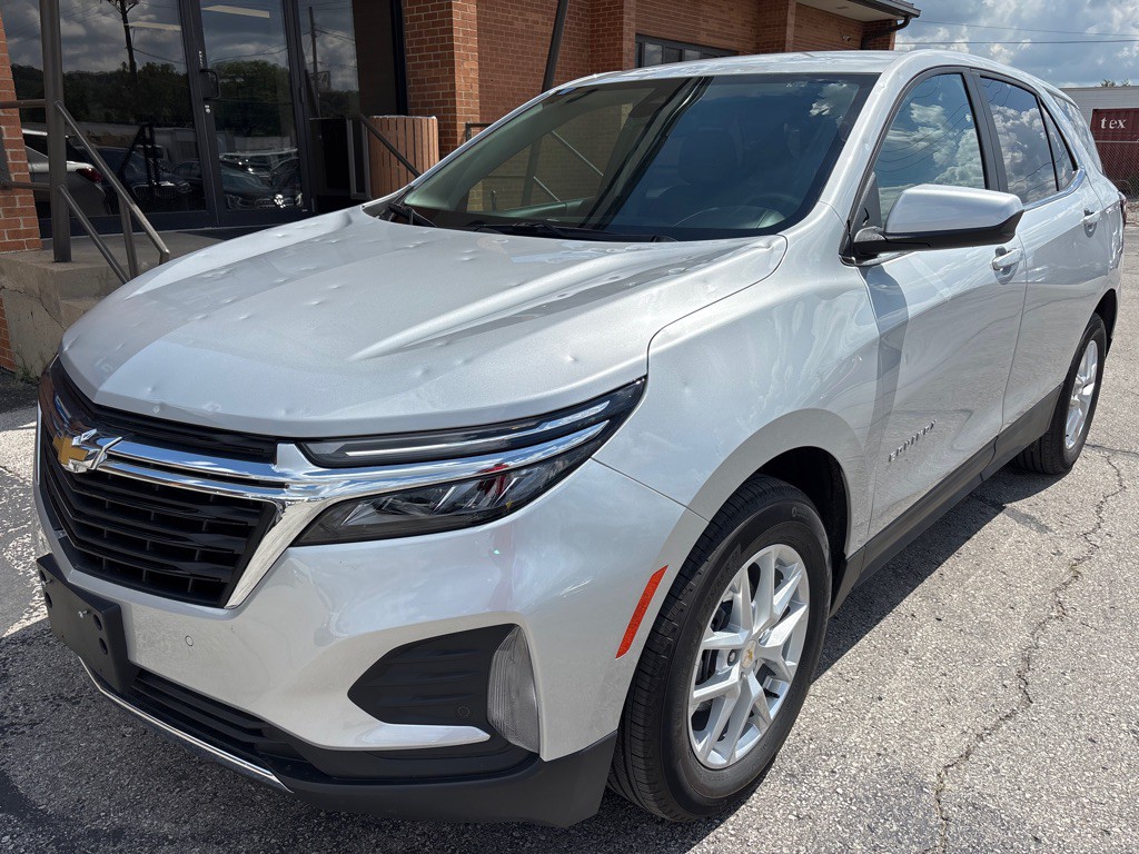 2022 Chevrolet Equinox Image 2