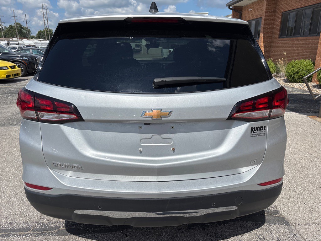 2022 Chevrolet Equinox Image 11