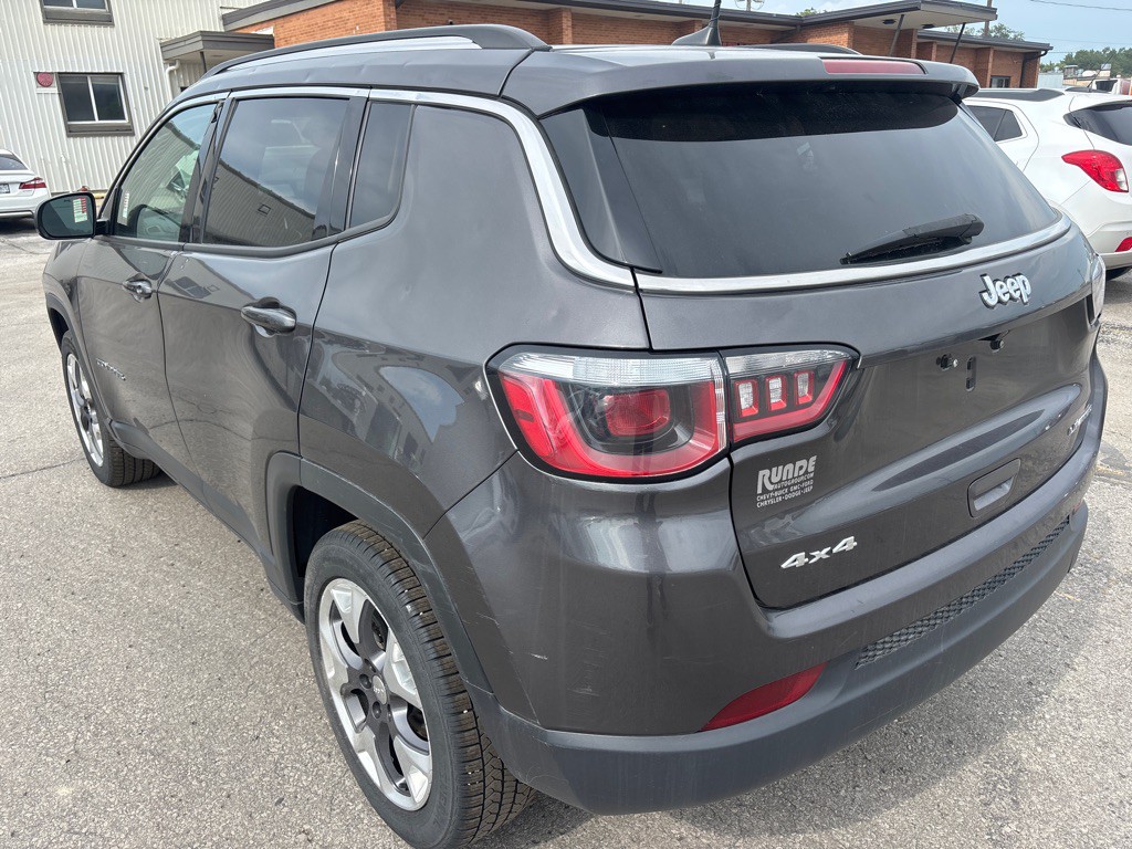2020 Jeep Compass Image 10