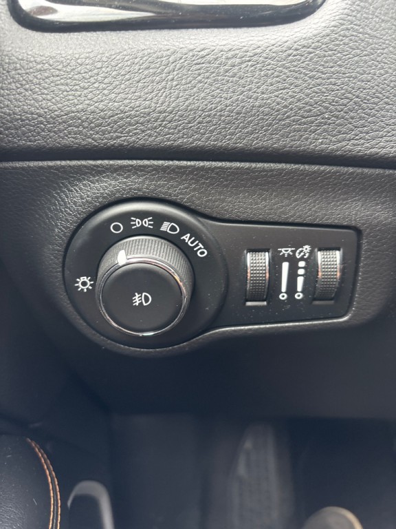 2020 Jeep Compass Image 21