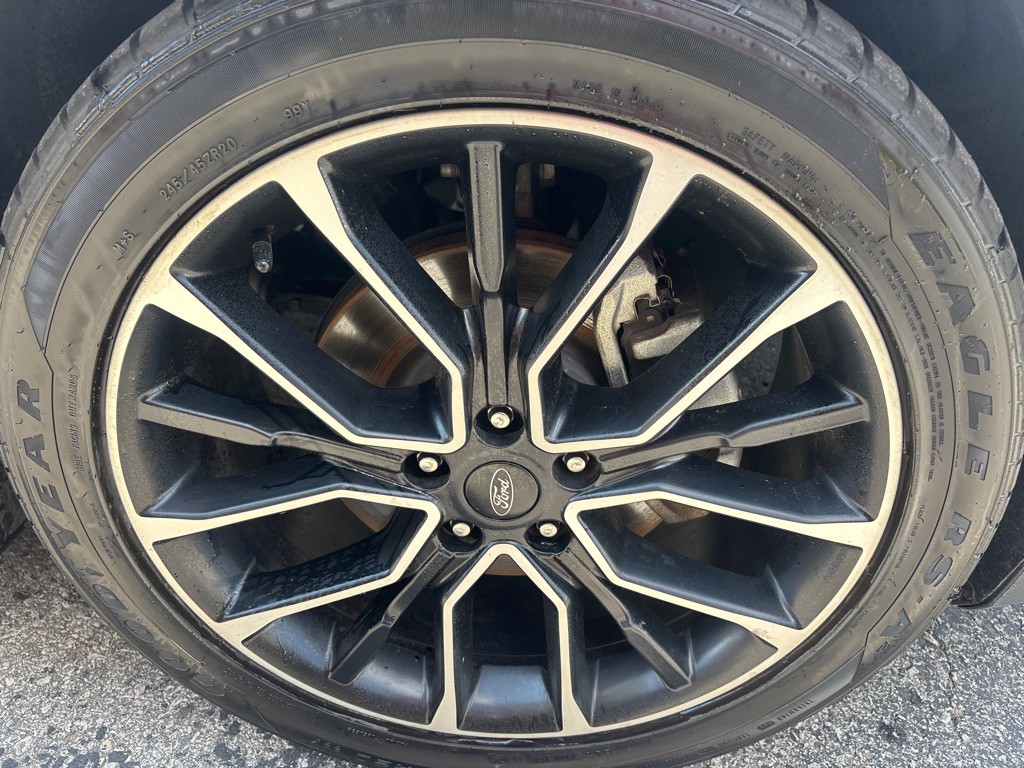 2019 Ford Taurus Image 6