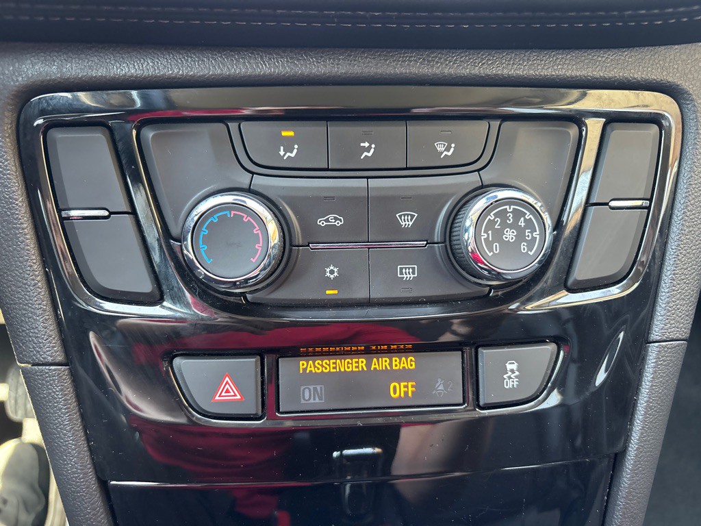 2021 Buick Enclave Image 24