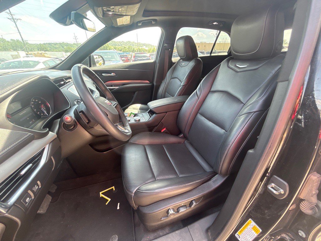 2019 Cadillac XT4 Image 16