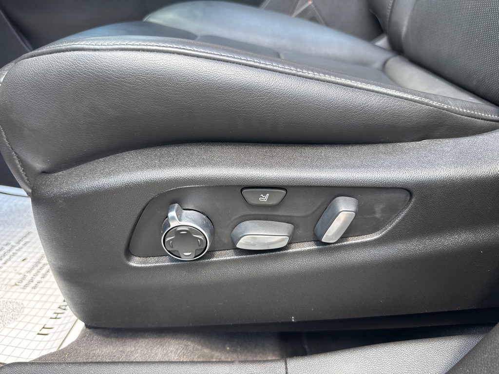 2019 Cadillac XT4 Image 41
