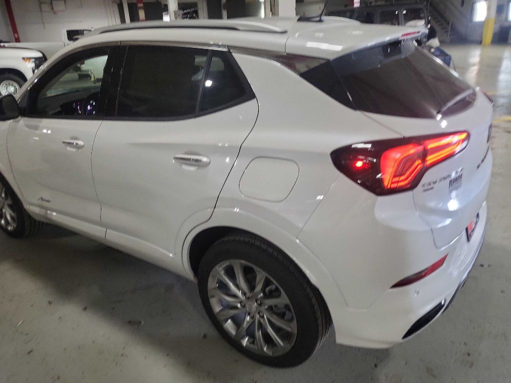 2025 Buick Enclave Image 2