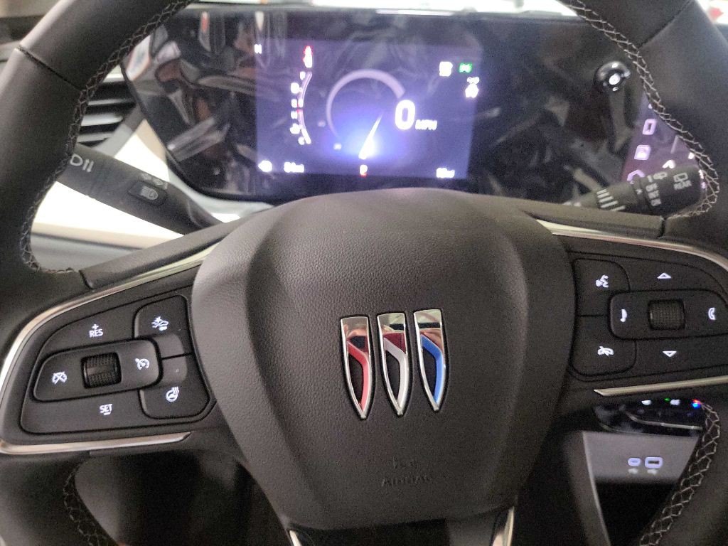 2025 Buick Enclave Image 16
