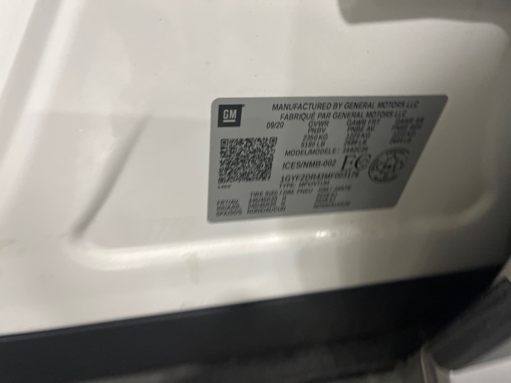 2021 Cadillac XT4 Image 3