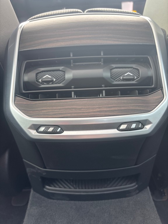 2024 BMW 7 Series Image 24