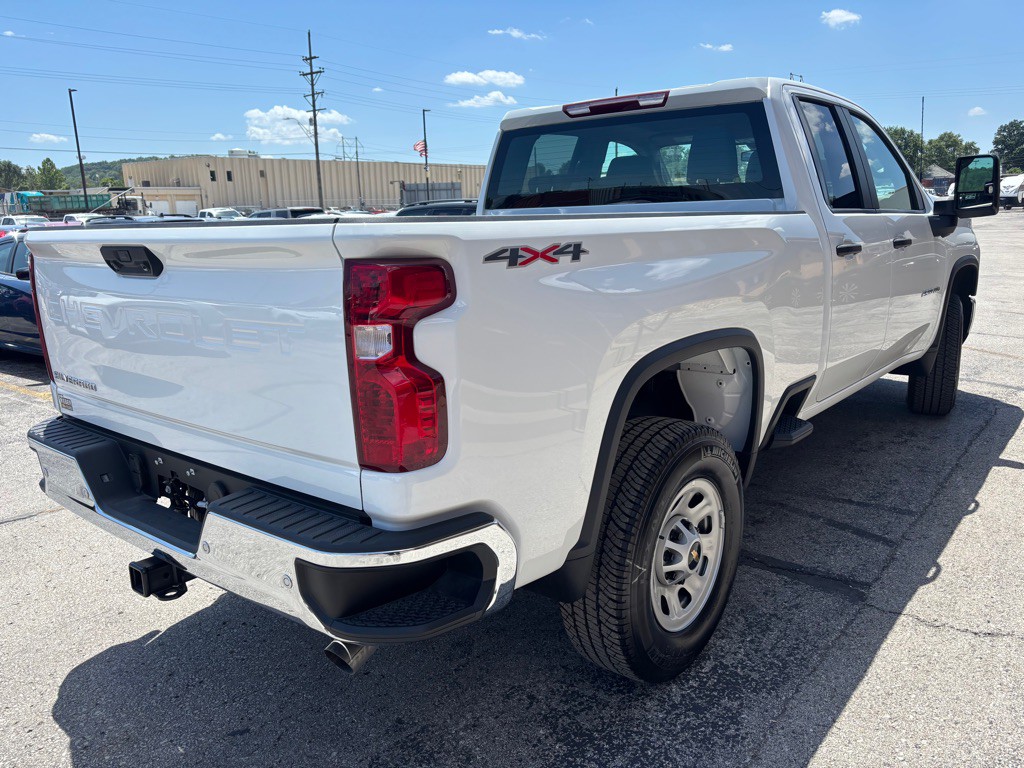 2024 Chevrolet Silverado 1500 Image 10