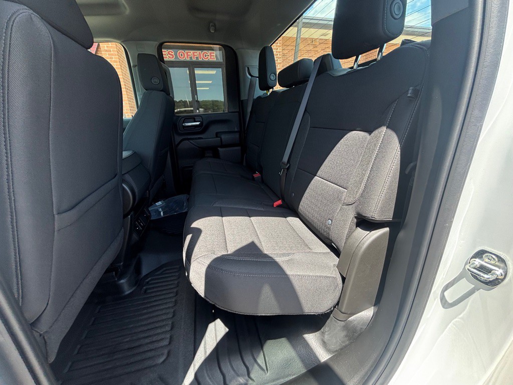 2024 Chevrolet Silverado 1500 Image 18