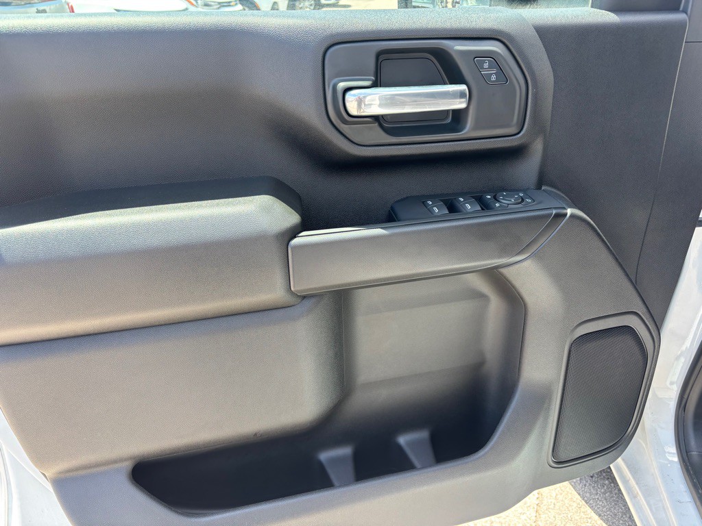 2024 Chevrolet Silverado 1500 Image 14