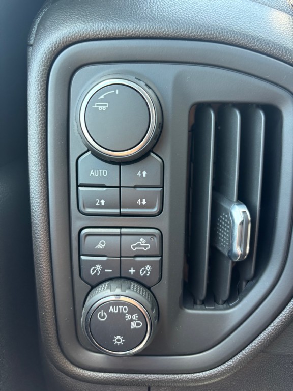 2024 Chevrolet Silverado 1500 Image 23