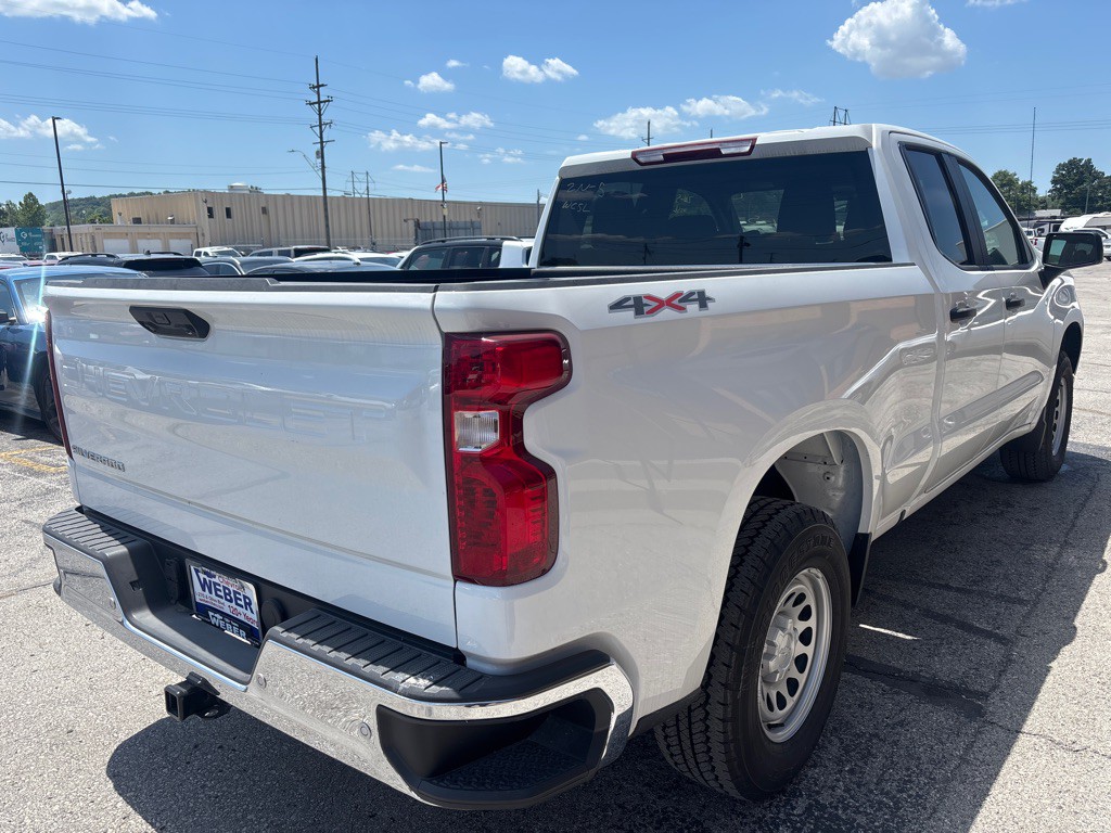 2024 Chevrolet Silverado 1500 Image 7