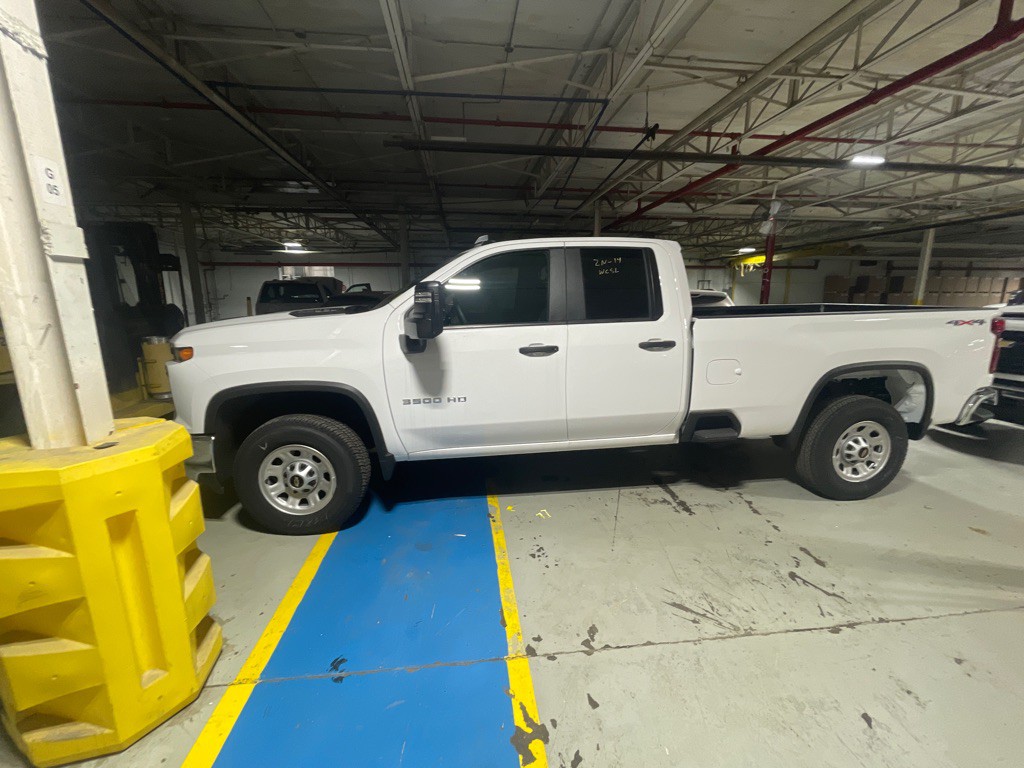 2024 Chevrolet Silverado 1500 Image 3