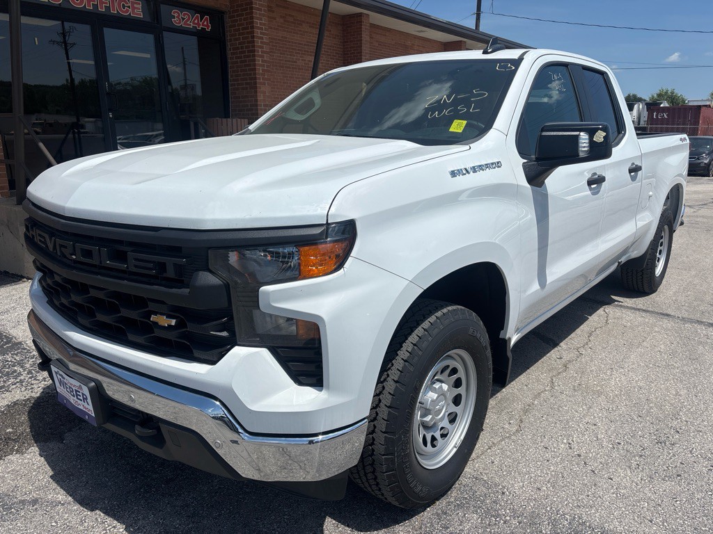 2024 Chevrolet Silverado 1500 Image 2