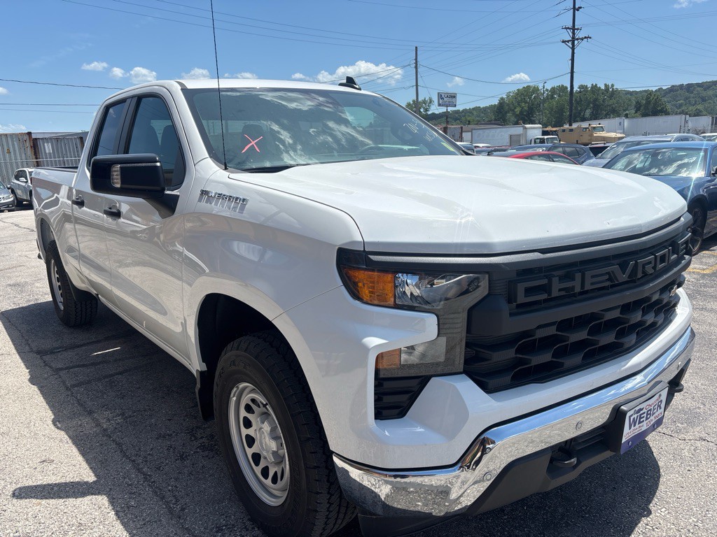 2024 Chevrolet Silverado 1500 Image 4