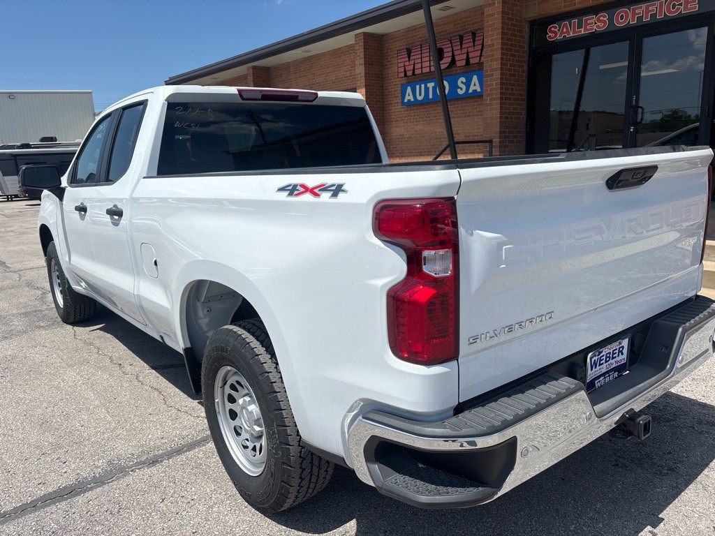 2024 Chevrolet Silverado 1500 Image 10