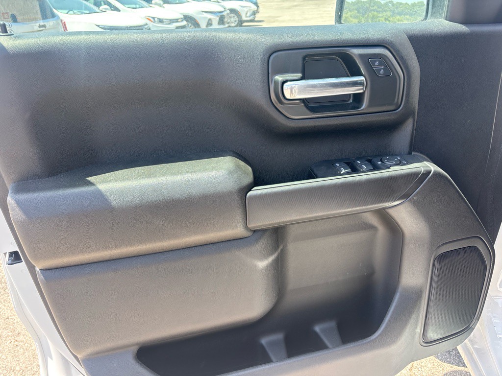 2024 Chevrolet Silverado 1500 Image 11