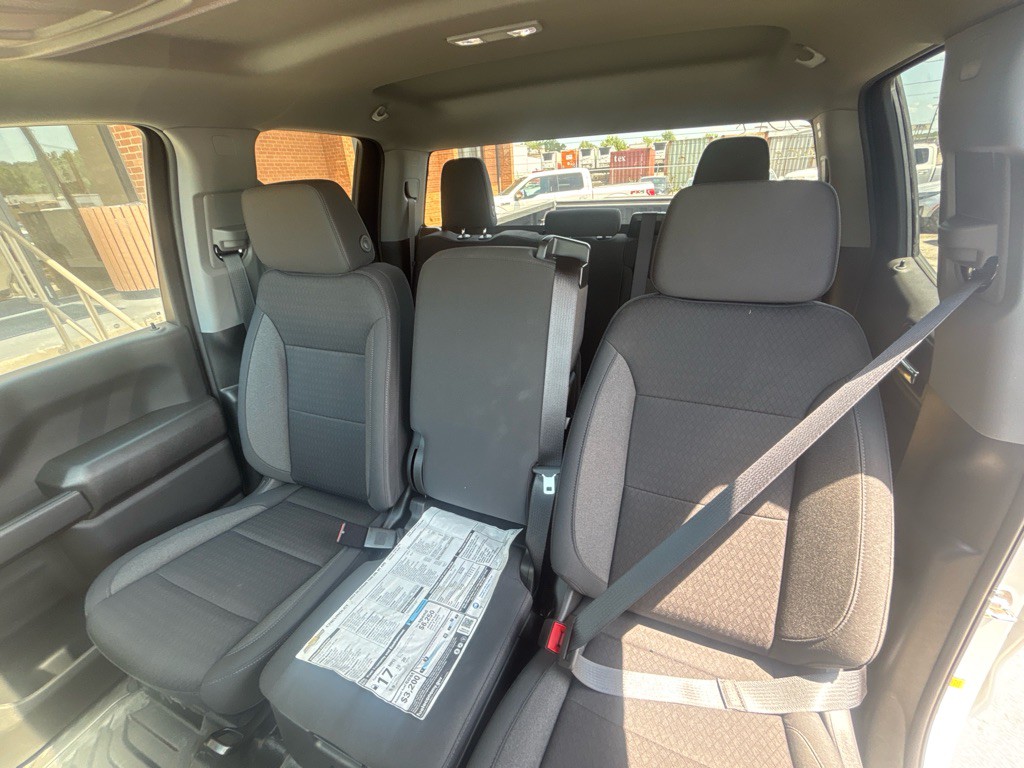 2024 Chevrolet Silverado 1500 Image 15