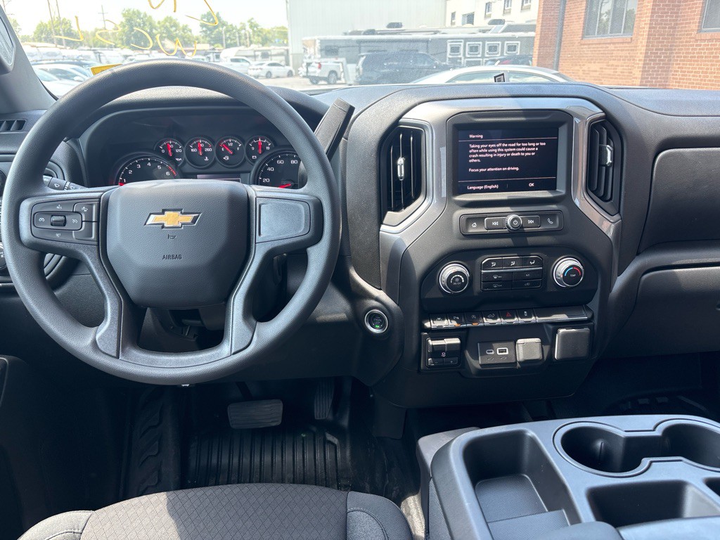 2024 Chevrolet Silverado 1500 Image 18