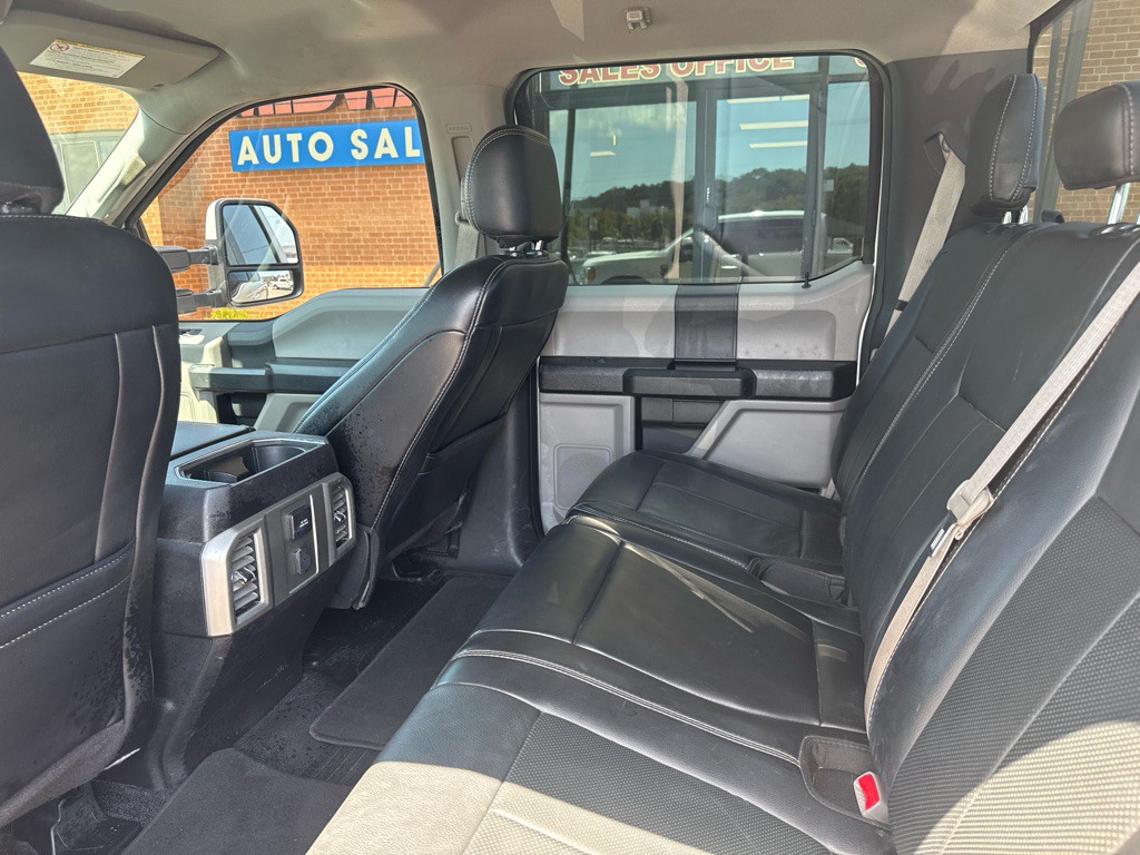 2017 Ford F-250 Image 31