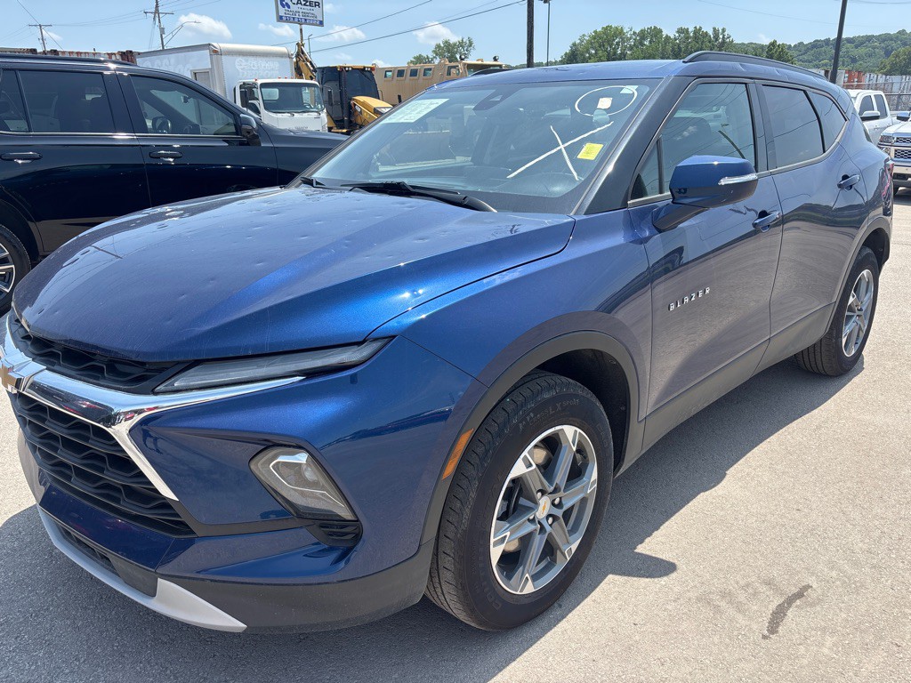 2023 Chevrolet Blazer Image 2