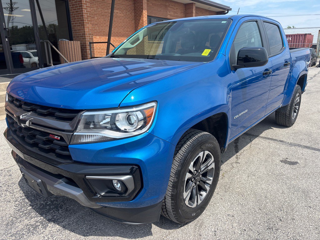 2022 Chevrolet Colorado Image 2