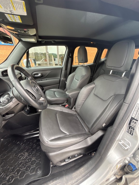 2019 Jeep Renegade Image 12