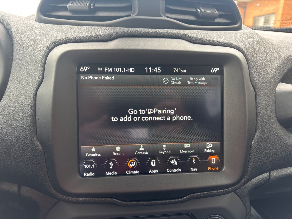 2019 Jeep Renegade Image 21
