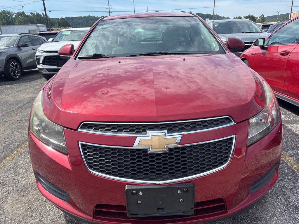 2012 Chevrolet Cruze Image 2