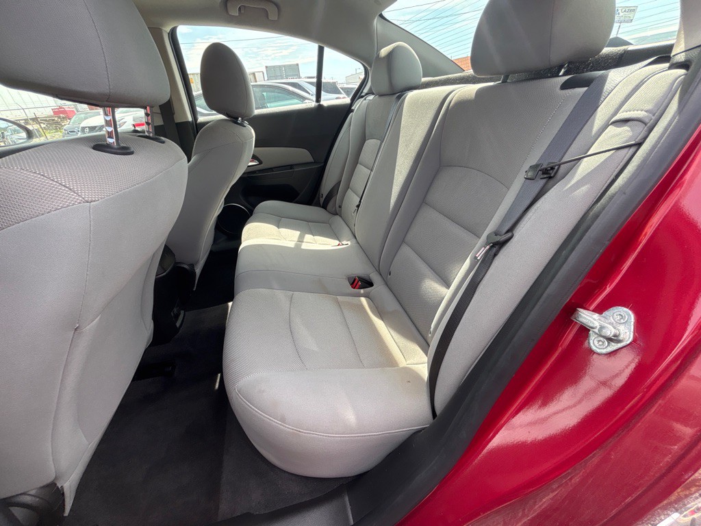 2012 Chevrolet Cruze Image 14