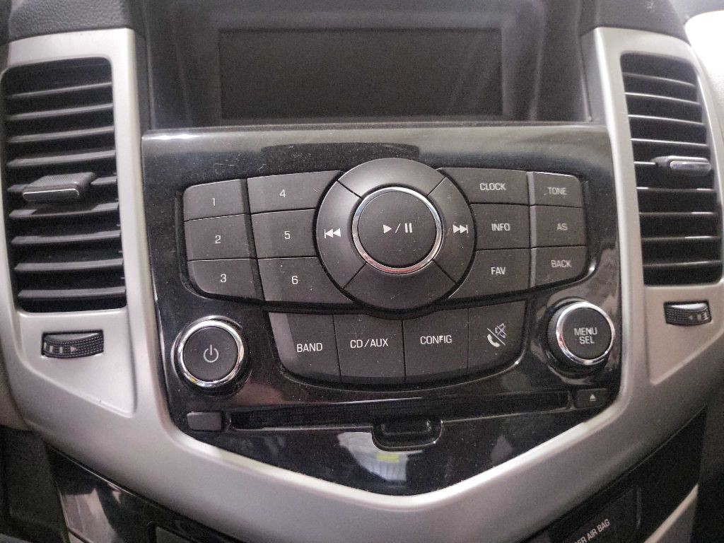 2013 Chevrolet Cruze Image 15