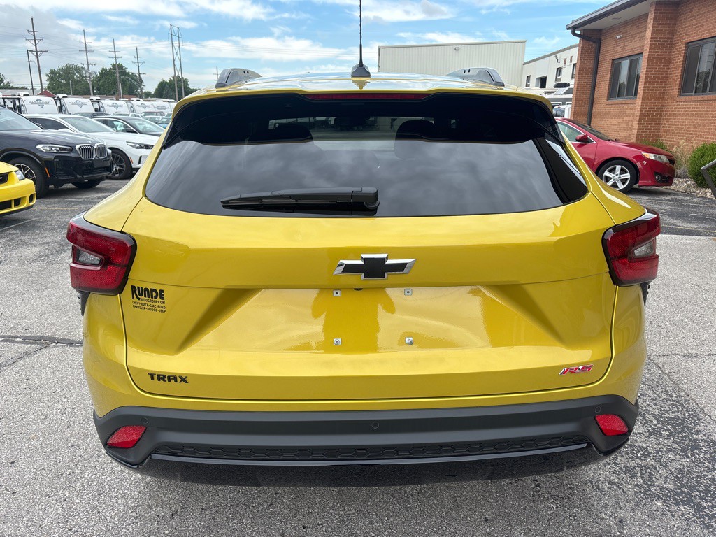 2025 Chevrolet Trax Image 3