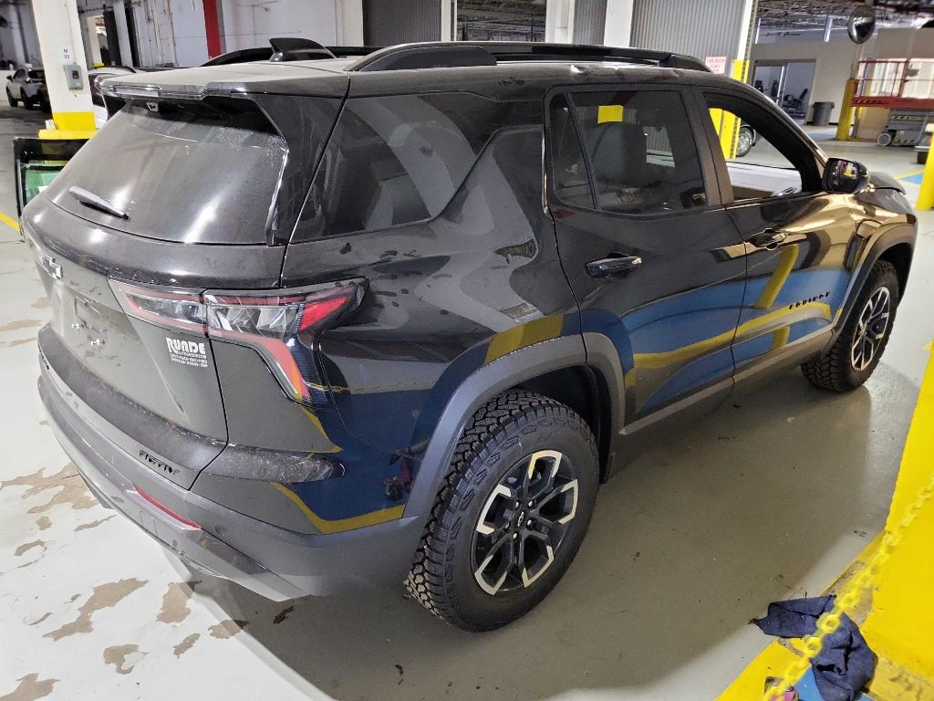 2025 Chevrolet Equinox Image 11