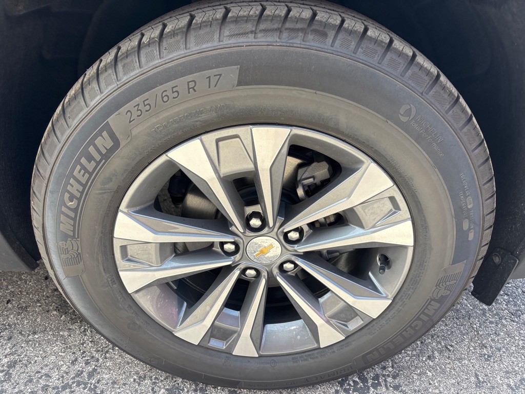 2025 Chevrolet Equinox Image 4