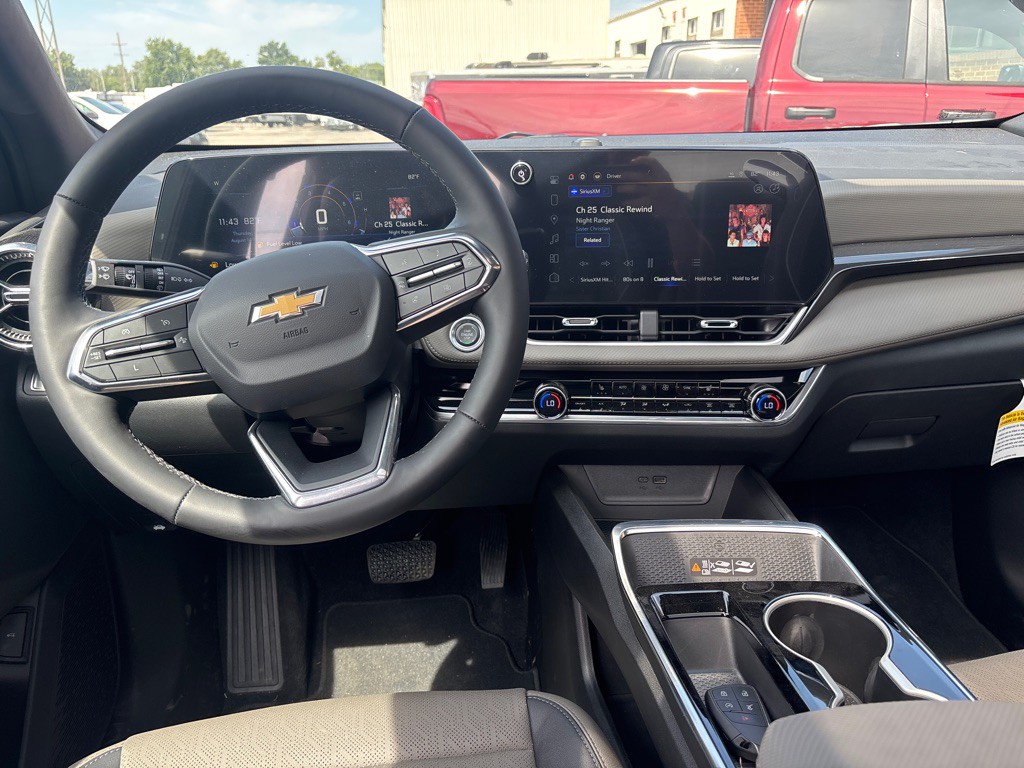 2025 Chevrolet Equinox Image 17