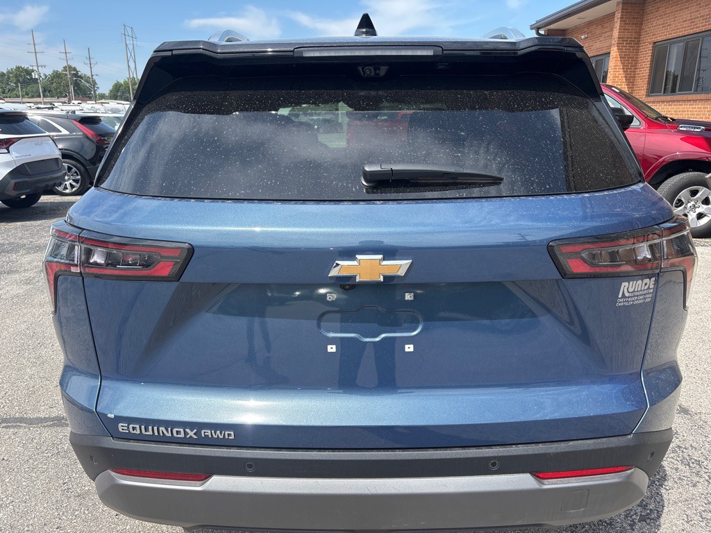 2025 Chevrolet Equinox Image 4