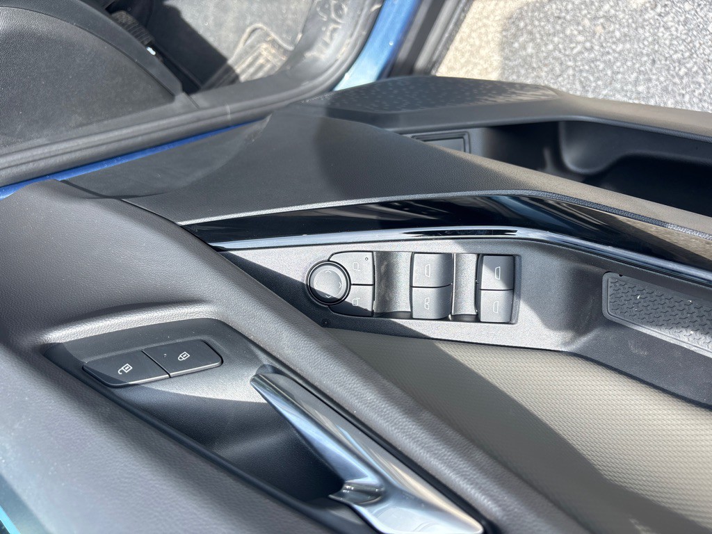 2025 Chevrolet Equinox Image 8