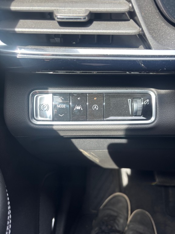 2025 Buick Envision Image 14