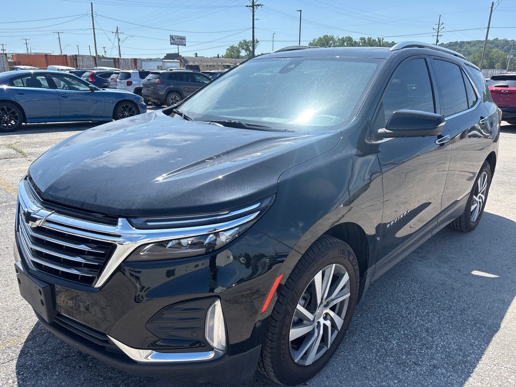 2022 Chevrolet Equinox Image 2