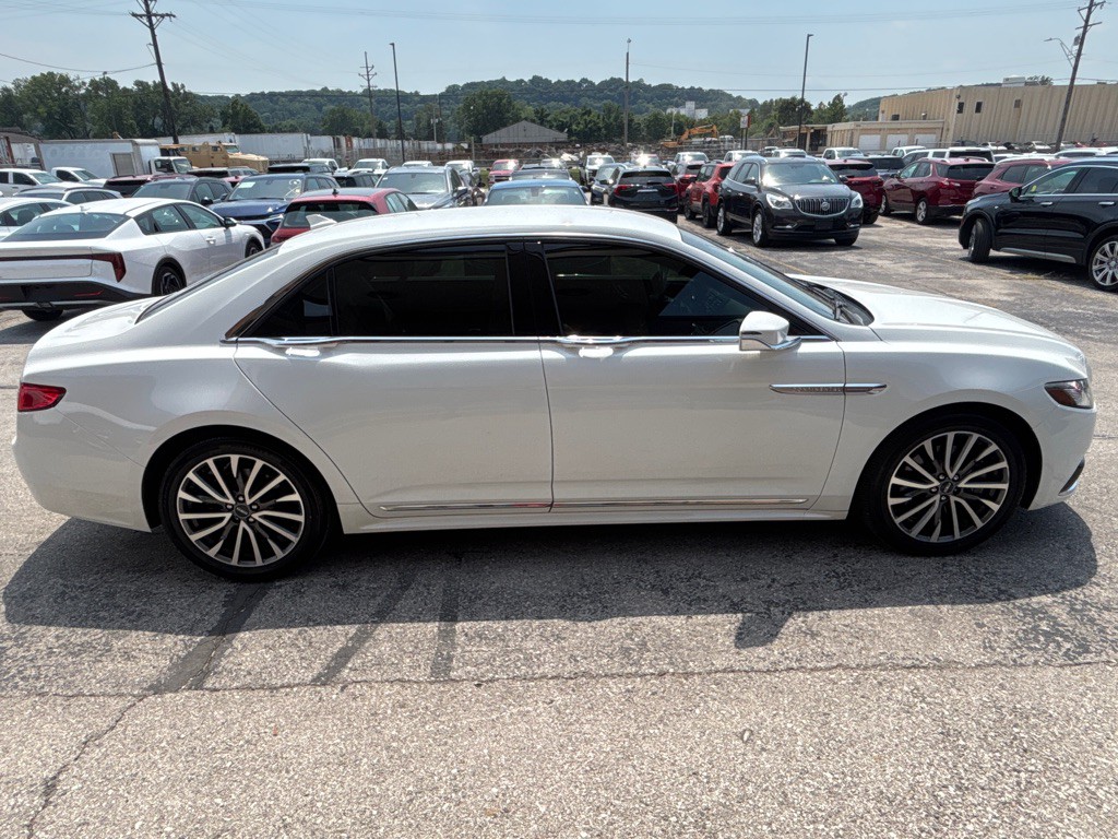 2020 Lincoln Continental Image 6