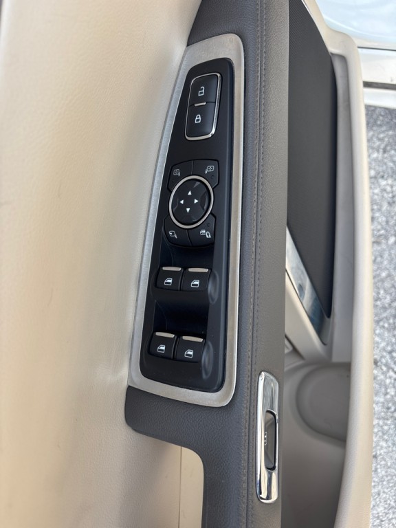 2020 Lincoln Continental Image 11