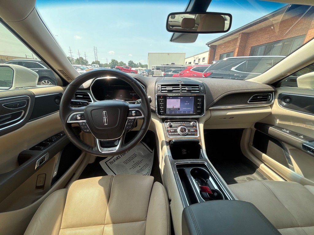 2020 Lincoln Continental Image 17