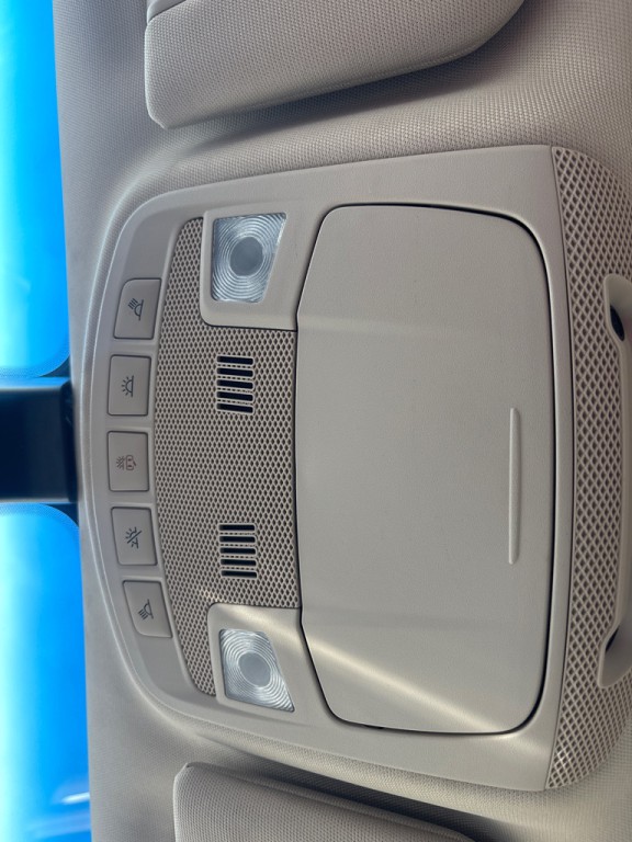 2020 Lincoln Continental Image 26