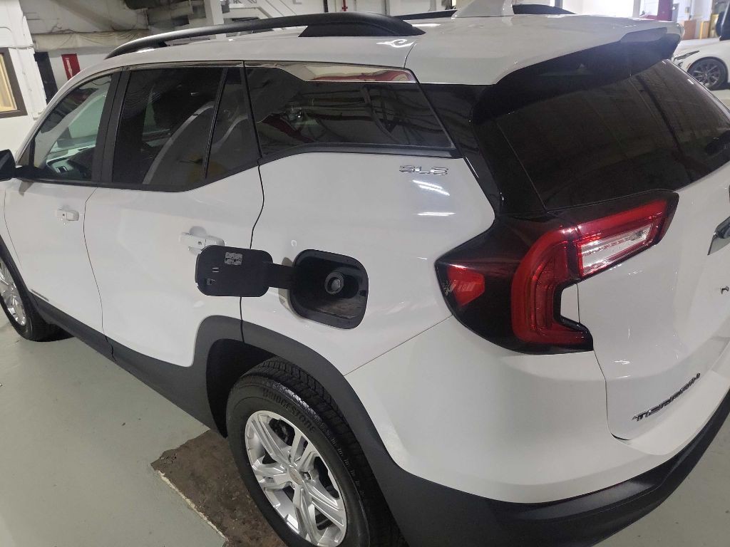 2022 GMC Terrain Image 5