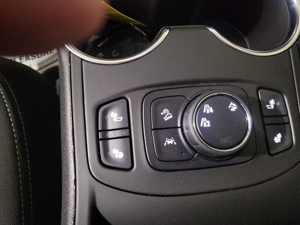 2022 GMC Terrain Image 14