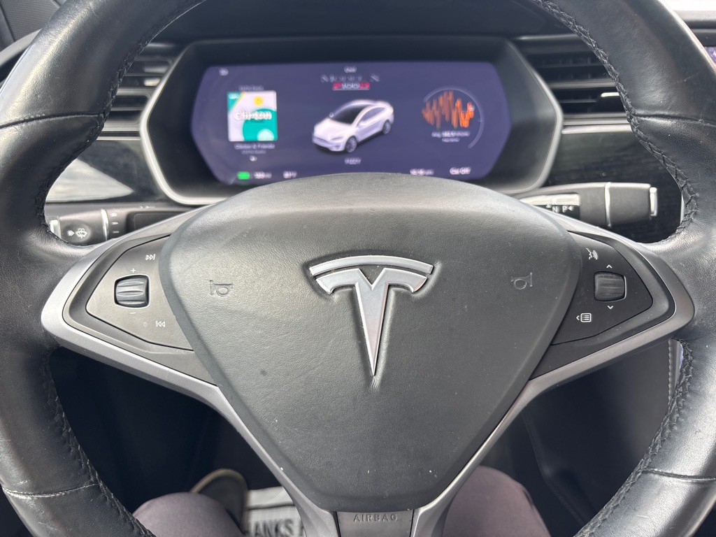 2018 Tesla Model X Image 29