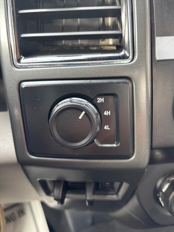 2022 Ford F-350 Image 23